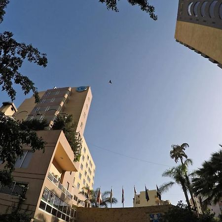 Cosmopolitan Hotel Beyrouth Extérieur photo